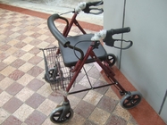 Alat Bantu Berjalan Mobilitas Dilipat Terapi Rehabilitasi Aluminium Standing Untuk Penyandang Cacat